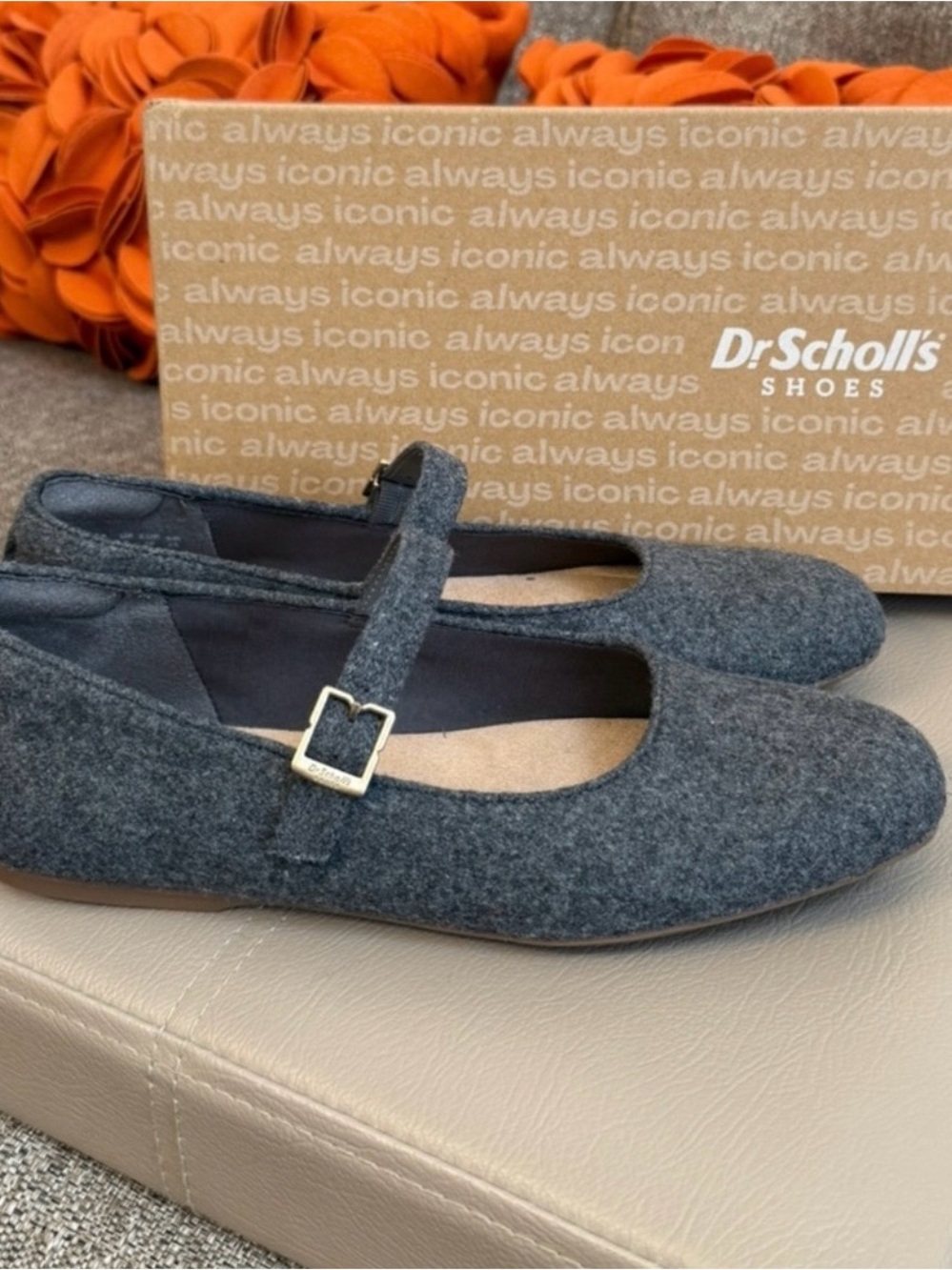Dr. Scholl's Gray Felt Mary Jane Flats